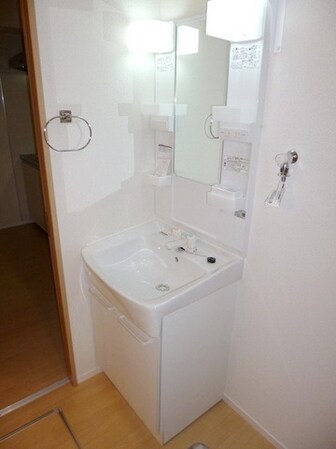 ルミナス クレの物件内観写真